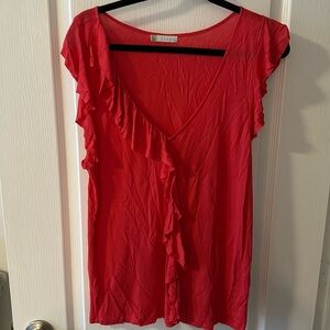 Hinge sleeveless top